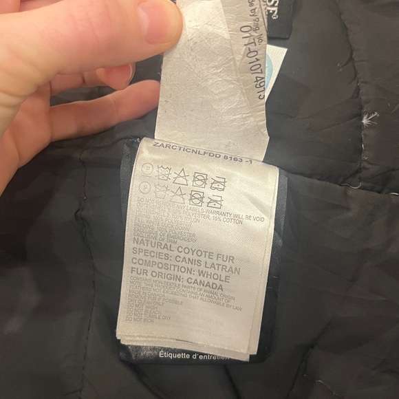 Canada Goose Winter Parka - Picture 13 of 14